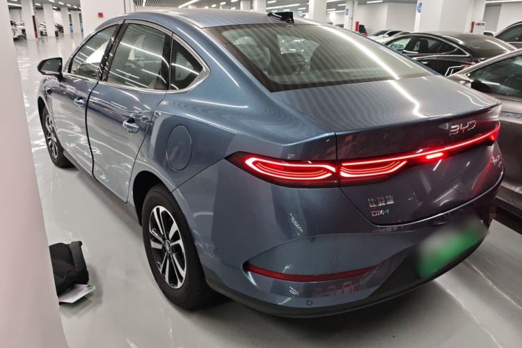 Used BYD Qin PLUS 2025 DM-i Smart Drive 120KM Superior Model
