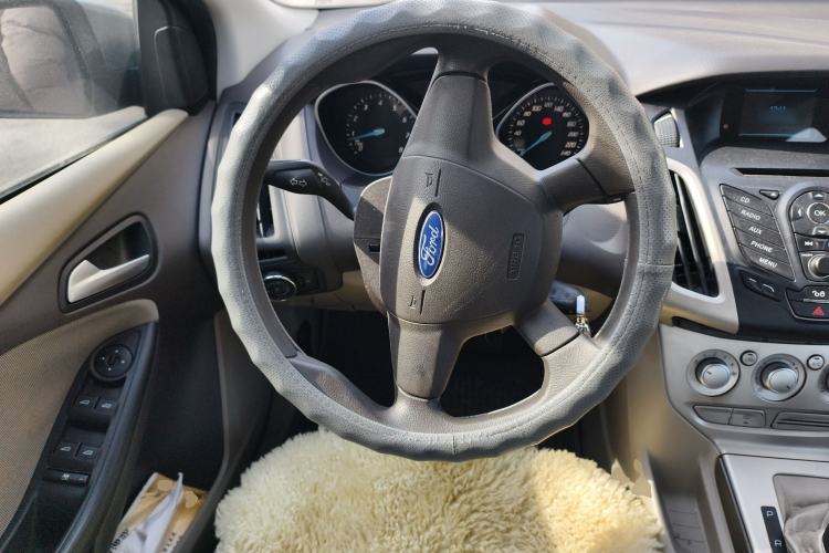 Used Ford Focus 2012 Sedan 1.6L Automatic Comfort Model
