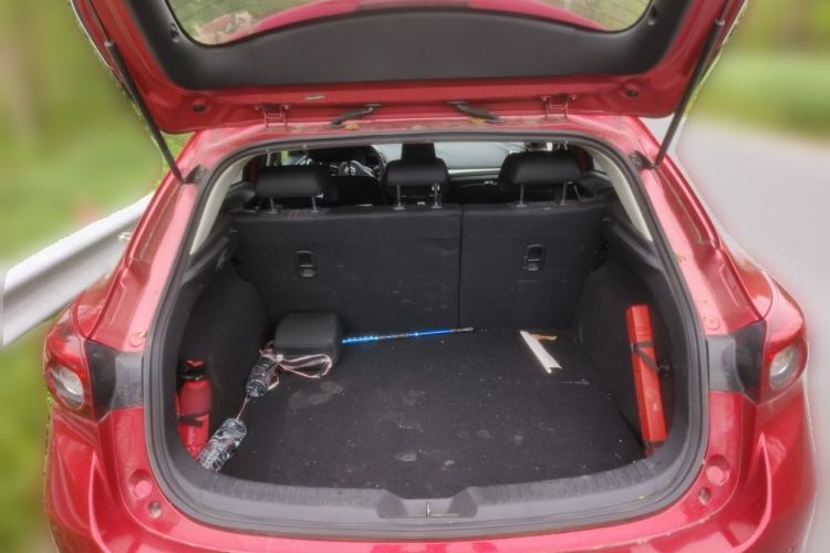 Used Mazda 3 Axela 2019 Cloud-Controlled Version Hatchback 1.5L Automatic Luxury Model Emission Standard China V