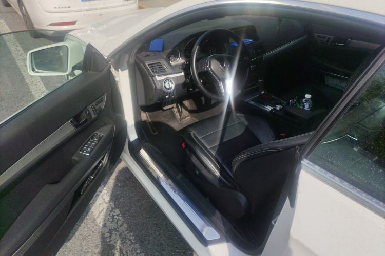 Used Mercedes-Benz E-Class 2010 E 260 CGI Coupe
