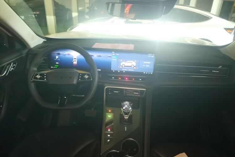 Used Roewe RX5 New Energy 2023 eRX5 Super Hybrid Prestige Edition Center Console