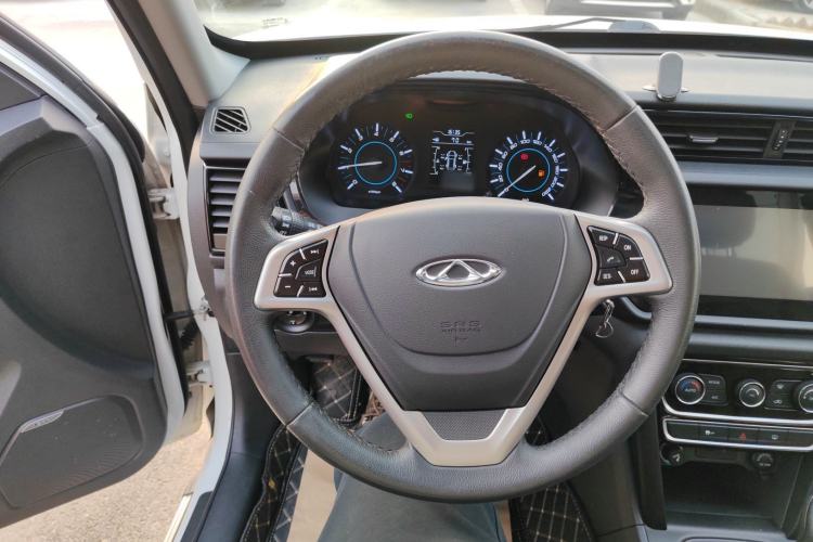 Used Chery Tiggo 3 2016 1.6L Manual ZhiShang Edition