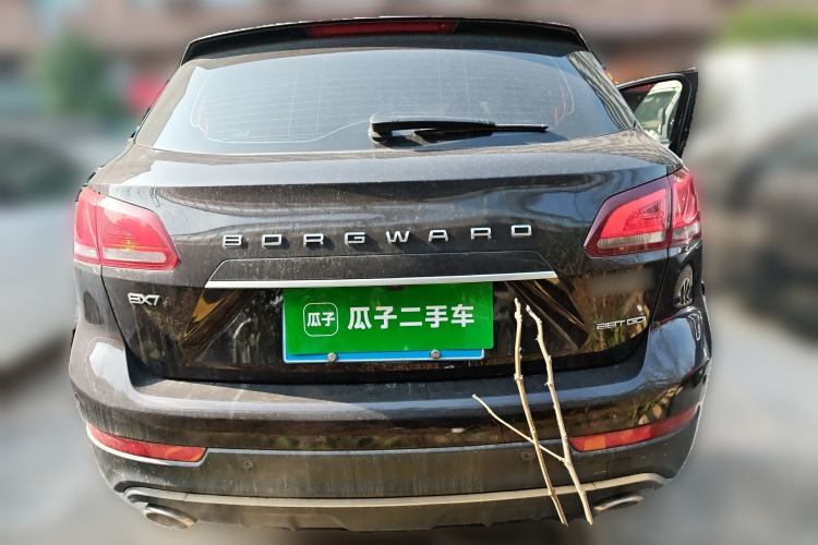 Used BORGWARD BX7 2016 28T Two-Wheel Drive Luxury Version 6 Seats