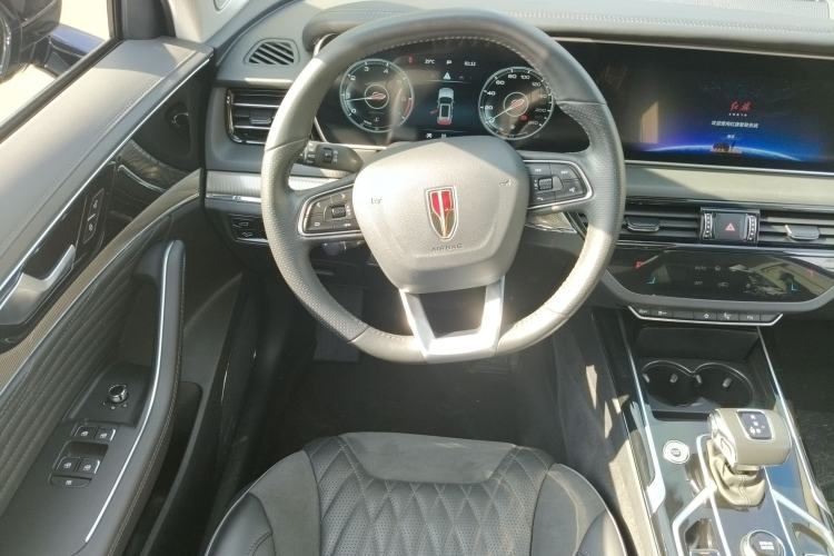 Used Hongqi HS5 2022 Revised Version 2.0T Smart Connect Flagship Edition Steering Wheel