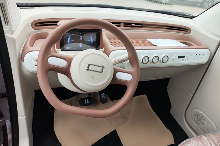 Used Bestune Pony 2026 222km Colorful Horse Center Console