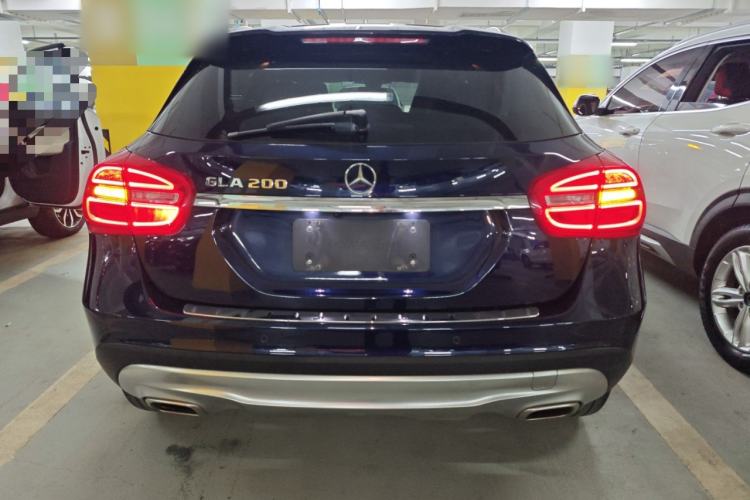 Used Mercedes-Benz GLA 2016 GLA 200 Fashion Model
