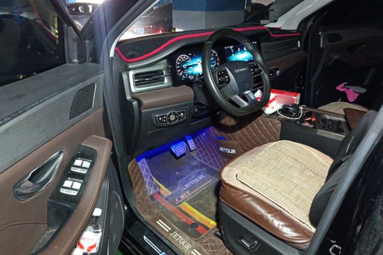 Used JETOUR X90 PLUS 2023 Facelift 1.6TD DCT Villa 7-Seater
