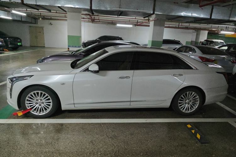 Used Cadillac CT6 2021 28T Luxury Version Exterior 2