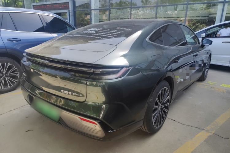 Used Geely Galaxy 8 2025 130km EM-P Starship Edition