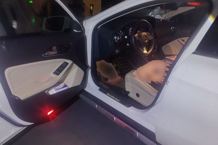 Used Mercedes-Benz GLA 2015 GLA 200 Fashion Model Driver Seat