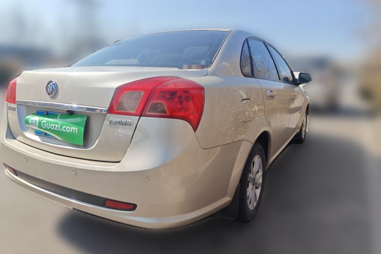 Used Buick Excelle 2015 1.5L Automatic Classic Model
