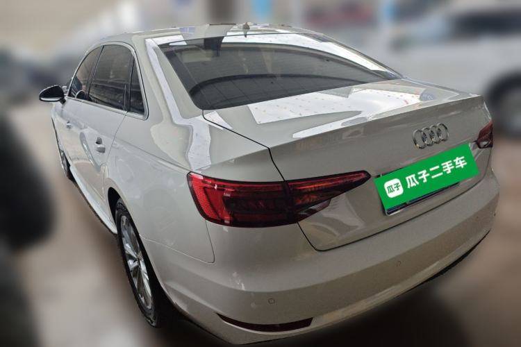 Used Audi A4L 2017 40 TFSI Ambition Edition