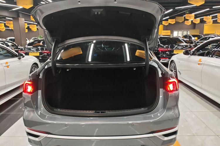 Used Ford Mondeo 2023 EcoBoost 245 Luxury Model
