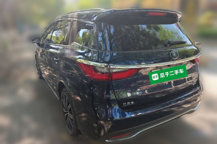 Used BYD Song MAX New Energy 2019 DM 1.5T Smart Connect Zhiyao Model 6 Seats China VI Standard
