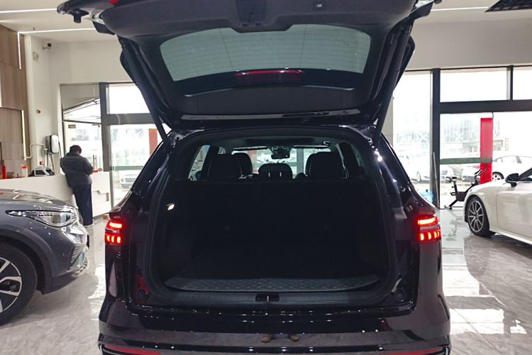 Used Geely Auto Monjaro L 2024 2.0TD DCT EVO Two-Wheel Drive Long-Range Version
