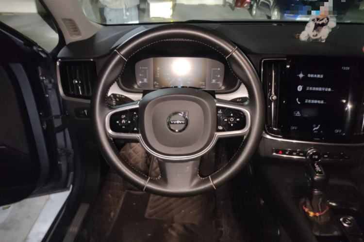 Used Volvo S90 2019 T4 Zhiyi Edition