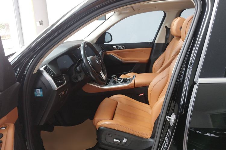 Used BMW X5 2019 xDrive40i M Sport U.S. specification