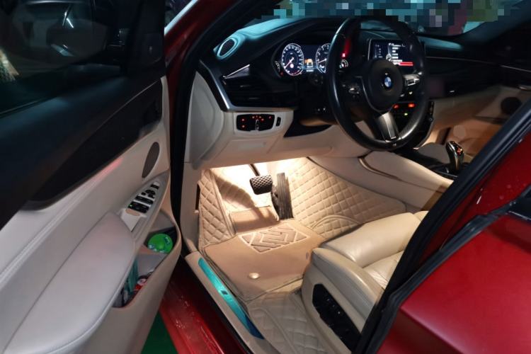 Used BMW X6 2015 xDrive50i M Sport model