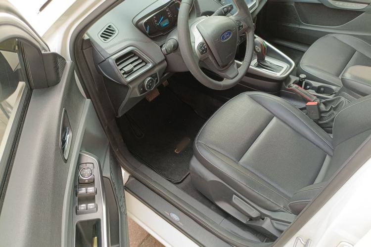 Used Ford Escort 2017 Happiness Edition 1.5L Automatic Fashion Version