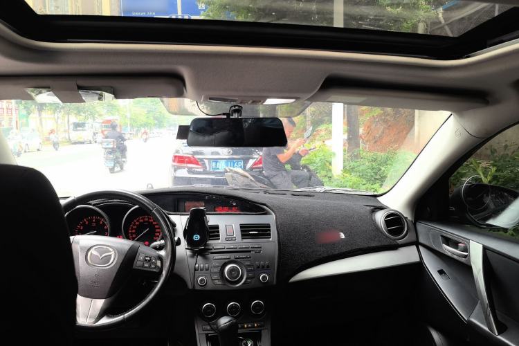 Used Mazda 3 2011 Sedan 2.0L Manual Sport Model
