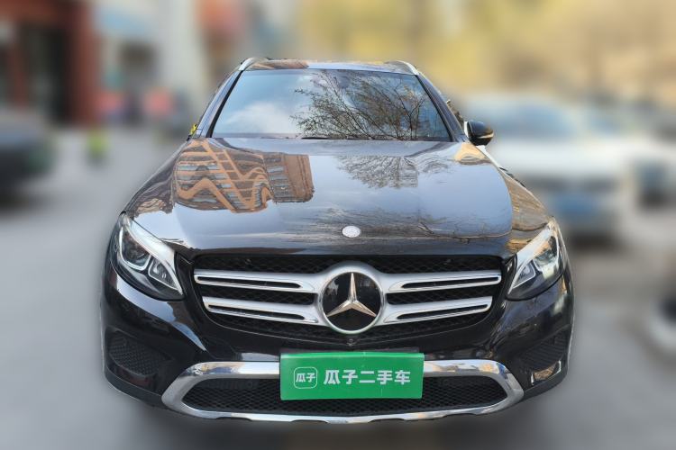 Used Mercedes-Benz GLC 2016 GLC 260 4MATIC Luxury Model