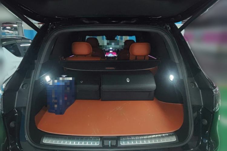 Used Hima AITO M8 2025 Extended-Range Max+ Version 53.4 kWh 5-Seater Edition
