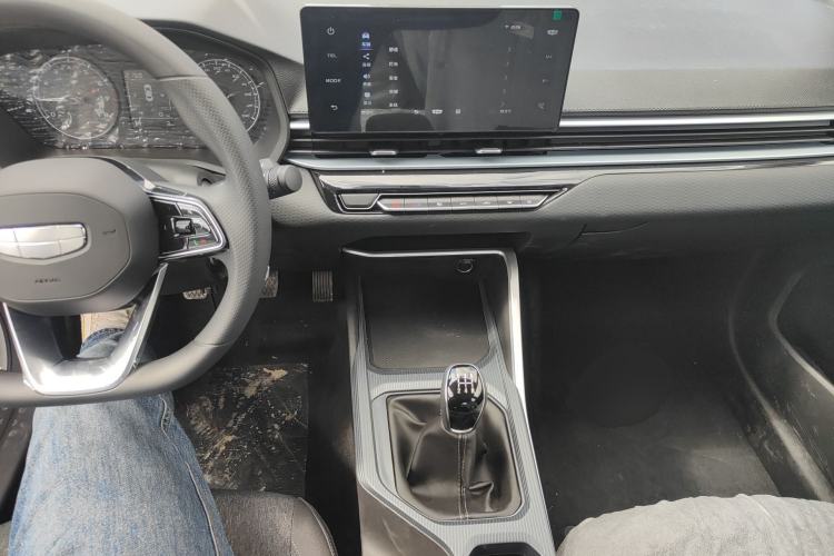 Used Geely Auto Emgrand 2025 4th Generation 1.5L Manual - Starry Edition