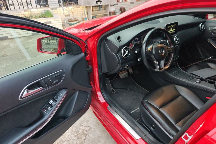 Used Mercedes-Benz A-Class (Import) 2015 A 200 Sport Edition
