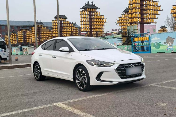 Used Hyundai Elantra (6th Generation / Lingdong) 2020 1.5L CVT Smart & Stylish – Elite Version Front Right 45 Deg