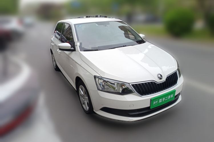 Used Skoda Fabia 2017 1.4L Automatic Car Enjoy Edition
