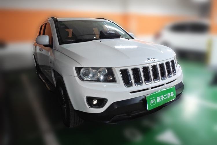 Used Jeep Compass 2014 2.4L four-wheel drive sport version