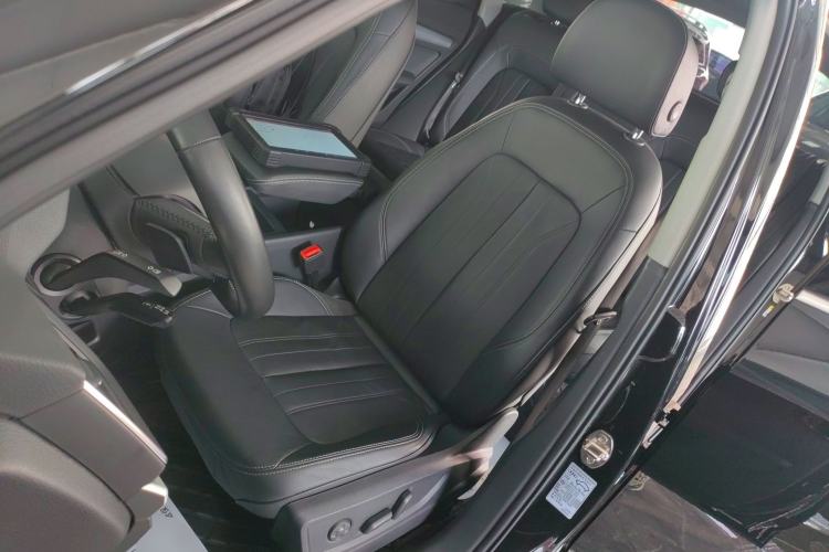 Used Audi Q5L 2020 Updated 40 TFSI Prestige Fashion Edition
