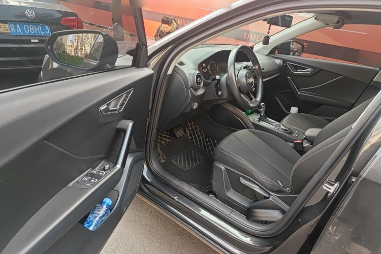 Used Audi Q2L 2018 35 TFSI Launch Exclusive Edition China V