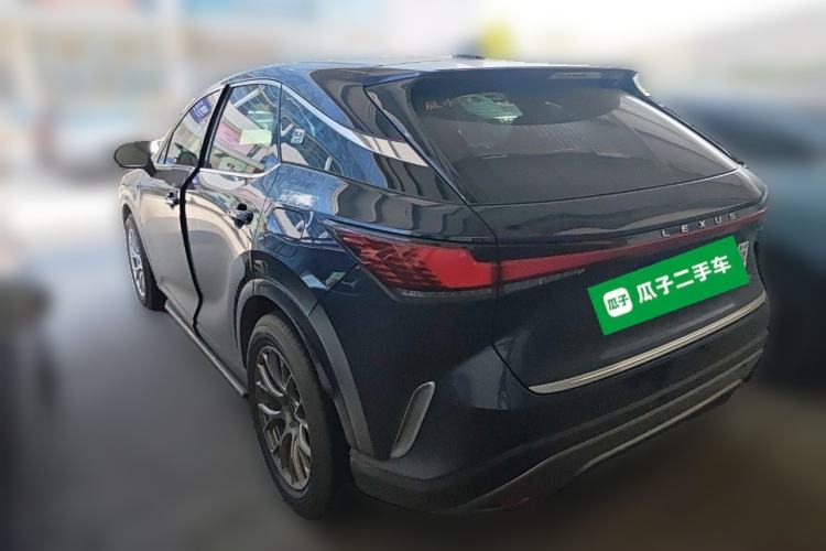 Used Lexus RX 2023 350h Two-Wheel Drive Enjoyment Version
