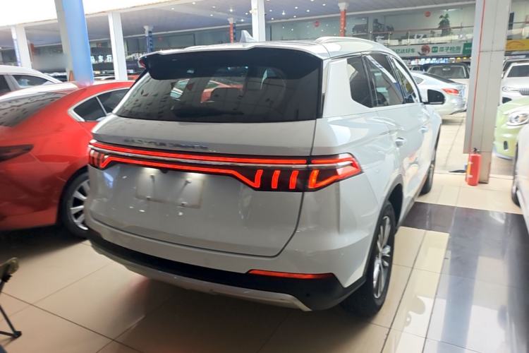 Used BYD Song Pro 2019 1.5T Automatic Prestige Model
