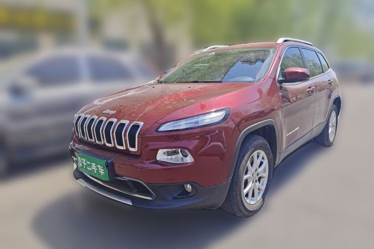 Used Jeep Cherokee 2016 2.4L Professional Smart Version