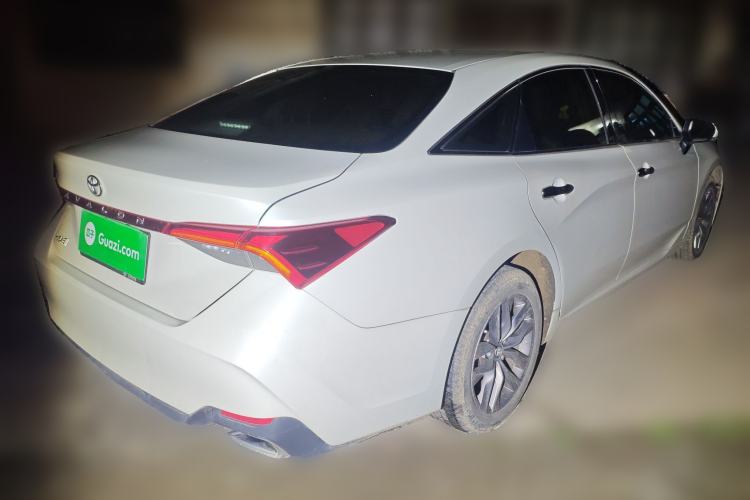 Used Toyota Avalon 2019 2.0L Luxury Edition China VI Standard
