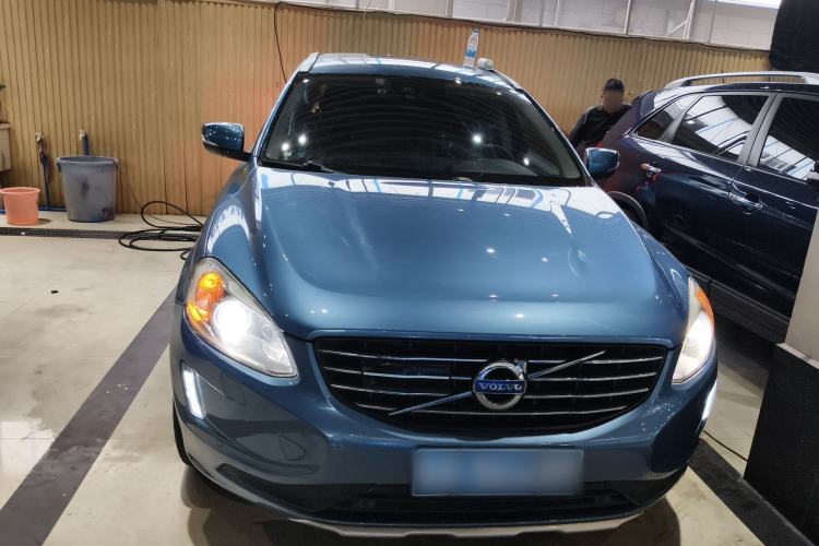 Used Volvo XC60 2015 T5 Zhiya Edition
