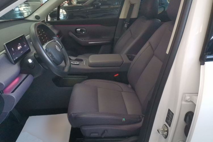 Used Leapmotor C16 2024 All-Electric 580 Luxury Edition
