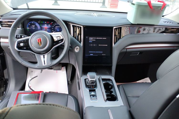 Used Hongqi HS7 PHEV 2024 2.0T PHEV Four-Wheel Drive Flagship Edition 7 Seats