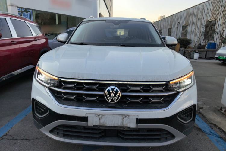 Used Volkswagen Tayron 2023 300TSI Two-Wheel-Drive Luxury Plus Advanced Edition