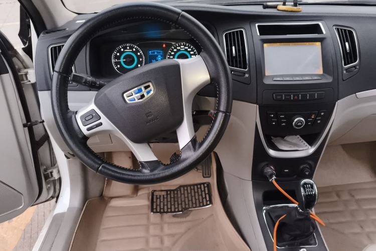 Used Geely Auto Vision 2015 1.3T Manual Luxury Model Steering Wheel