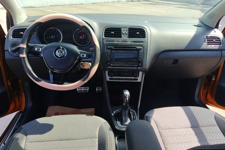 Used Volkswagen Polo 2014 1.6L Cross Polo Automatic