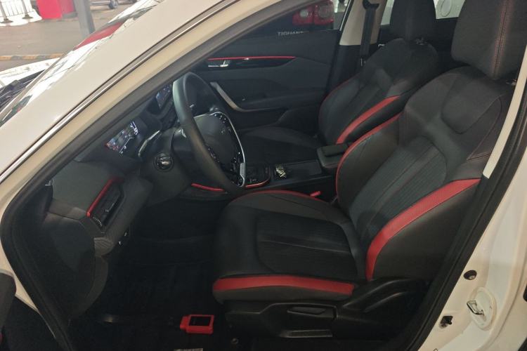 Used Dongfeng Aeolus Yixuan 2021 230T Automatic Glory Edition Left Front Seat