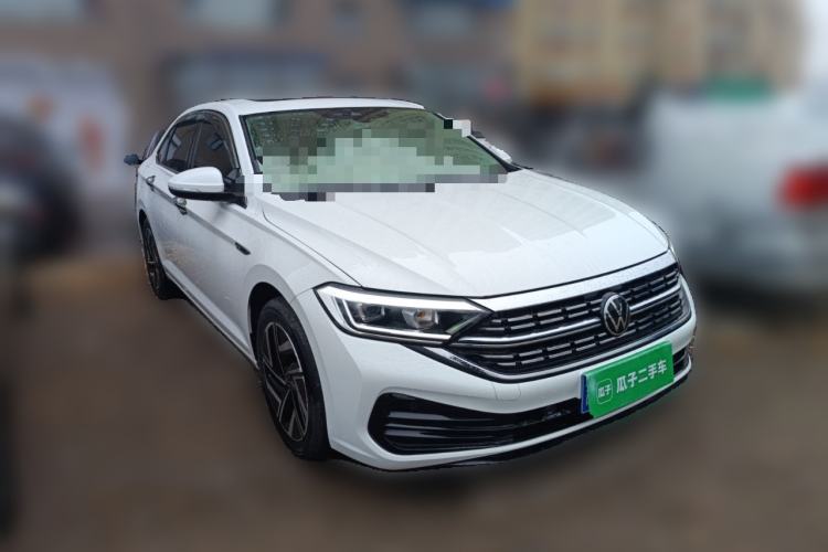 Used Volkswagen Sagitar 2023 200TSI DSG Excellence Edition Front Right 45 Deg