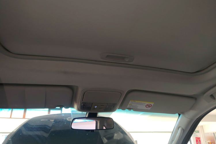 Used JMC Yusheng S350 2016 2.0T Automatic All-Wheel Drive Gasoline Luxury Version with Sunroof 5 Seats
