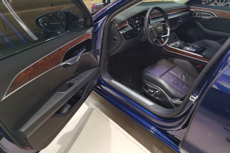 Used Audi A8 2019 Plus A8L 50 TFSI quattro Comfort Model