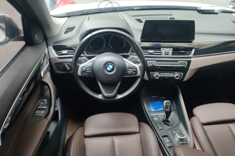 Used BMW X1 2021 Restyled sDrive20Li Fashion Version Steering Wheel