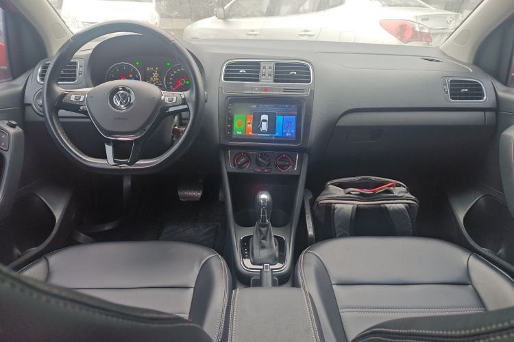 Used Volkswagen Polo 2016 1.6L Automatic Comfort Model
