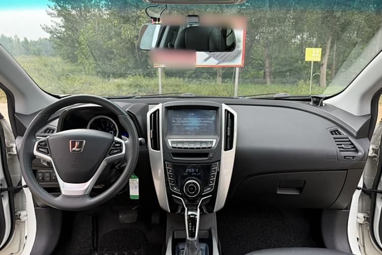 Used Luxgen U6 SUV 2017 1.8T Enhanced Charm Edition
